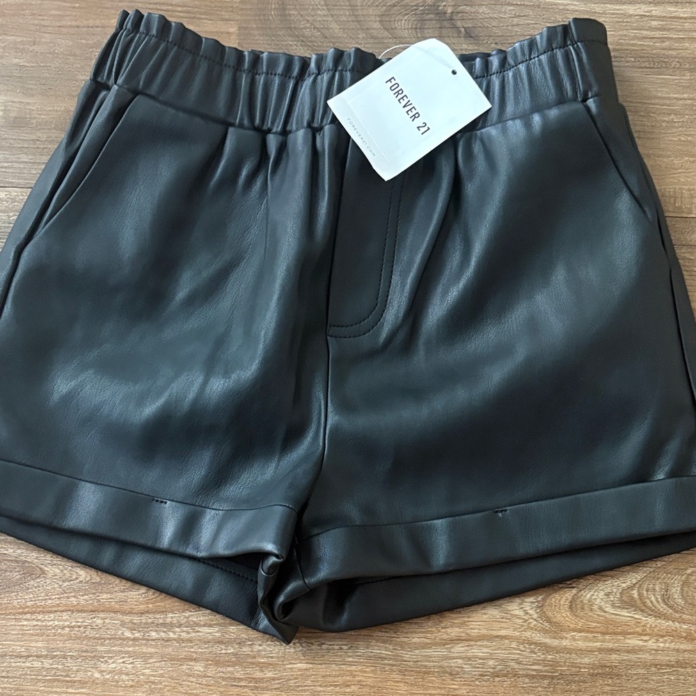 Forever 21 High Waist Black Shorts